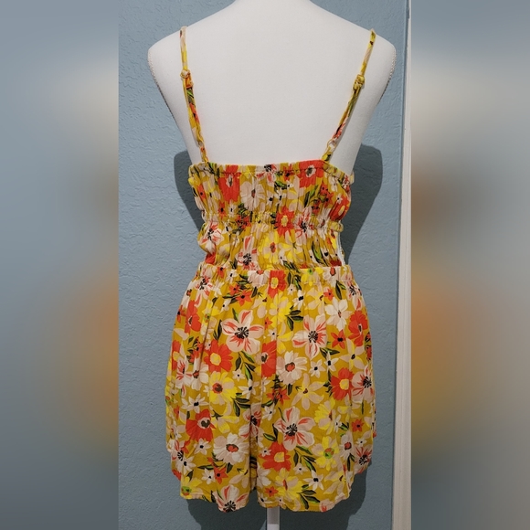 Arizona Jean Co Floral Print Romper NWT - Picture 4 of 13